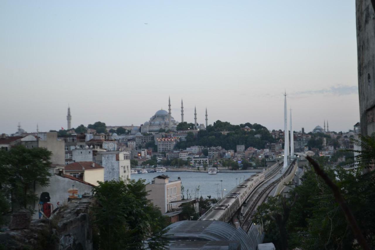 The Peraport Hotel Istanbul Exterior photo